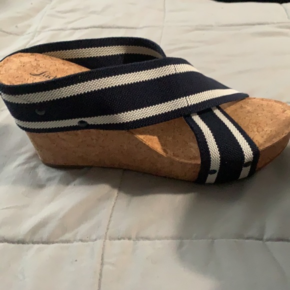 Good - Picture 3 of 4